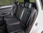Volkswagen Passat Variant 1.5 TSI R-Line Business + / 150pk / Panorama dak / Achteruitrij camera / Stoelverwarming /