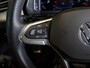 Volkswagen Passat Variant 1.5 TSI R-Line Business + / 150pk / Panorama dak / Achteruitrij camera / Stoelverwarming /
