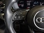 Audi A4 Avant 35 TFSI 3x S-Line / 150pk / Panorama dak / Achteruitrij camera / Stoelverwarming /
