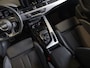 Audi A4 Avant 35 TFSI 3x S-Line / 150pk / Panorama dak / Achteruitrij camera / Stoelverwarming /