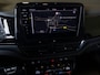 Volkswagen T-Roc Cabrio 1.5 TSI 2x R-Line / 150pk / Leder / Beats / Achteruitrij camera / Stoel en stuur verwarming /