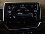 Volkswagen T-Roc 1.5 TSI R-Line Edition / 150pk / Stoel en stuur verwarming / Achteruitrij camera / Keyless /