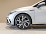 Volkswagen Golf 1.5 TSI 2x R-Line / 150pk / Panorama dak / Dodehoek herkenning / Stoelverwarming /