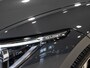 Volkswagen Golf 1.5 eTSI R-Line / 150pk / Panorama dak / Harman Kardon / Stoel en stuurverwarming /