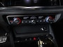 Audi Q3 40 TFSI quattro S Line edition one / 190pk / Trekhaak / Panorama dak / Stoelverwarming /