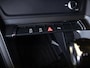 Audi Q3 40 TFSI quattro S Line edition one / 190pk / Trekhaak / Panorama dak / Stoelverwarming /