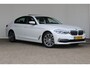 BMW 5-Serie 530e iPerformance High Executive | 360 Camera | Lederen bekleding | Panoramadak | Head-up display | Comfortstoelen | ACC |