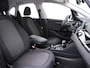 BMW 2-Serie Active Tourer 218i Centennial Executive Gratis Afleverpakket! | Voorstoelen verwarmd |