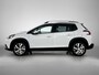 Peugeot 2008 1.5 BlueHDi Allure / Panoramadak / Trekhaak / Cruise-ctr. / lmv 17"/ Roofrail / Privacy Glass / Apk nieuw