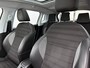 Peugeot 2008 1.5 BlueHDi Allure / Panoramadak / Trekhaak / Cruise-ctr. / lmv 17"/ Roofrail / Privacy Glass / Apk nieuw