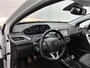 Peugeot 2008 1.5 BlueHDi Allure / Panoramadak / Trekhaak / Cruise-ctr. / lmv 17"/ Roofrail / Privacy Glass / Apk nieuw