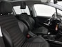 Peugeot 2008 1.5 BlueHDi Allure / Panoramadak / Trekhaak / Cruise-ctr. / lmv 17"/ Roofrail / Privacy Glass / Apk nieuw