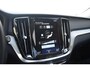 Volvo V60 T6 340PK Automaat Plug-in Hybrid AWD Inscription / Navigatie / Elektrisch verstelbare stoelen met geheugen / Leren bekleding / Elektrische achterklep / Cruise control / Parkeersensoren