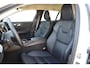 Volvo V60 T6 340PK Automaat Plug-in Hybrid AWD Inscription / Navigatie / Elektrisch verstelbare stoelen met geheugen / Leren bekleding / Elektrische achterklep / Cruise control / Parkeersensoren