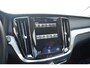 Volvo V60 T6 340PK Automaat Plug-in Hybrid AWD Inscription / Navigatie / Elektrisch verstelbare stoelen met geheugen / Leren bekleding / Elektrische achterklep / Cruise control / Parkeersensoren