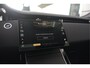 Land Rover Range Rover Evoque P300e PHEV AWD Dynamic SE | Elektrische trekhaak | Voorstoelen/Achterbank verwarmd |