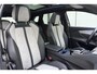 Peugeot 3008 1.6 HYbrid 225 Blue Lease GT | Panorama dak | Stoelverwarming | Keyless Entry & Start | Camera | Afneembare trekhaak | FOCAL Audio | 1e Eigenaar | 19'' Lichtmetalen velgen | Elektrische achterklep