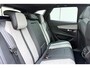 Peugeot 3008 1.6 HYbrid 225 Blue Lease GT | Panorama dak | Stoelverwarming | Keyless Entry & Start | Camera | Afneembare trekhaak | FOCAL Audio | 1e Eigenaar | 19'' Lichtmetalen velgen | Elektrische achterklep