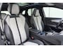 Peugeot 3008 1.6 HYbrid 225 Blue Lease GT | Panorama dak | Stoelverwarming | Keyless Entry & Start | 360° Camera | Afneembare trekhaak | FOCAL Audio | 1e Eigenaar | 19'' Lichtmetalen velgen | Elektrische achterklep