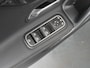 Mercedes-Benz A-klasse 180 Business Solution AMG - Navigatie - Camera - Stoelverwarming - LED koplampen
