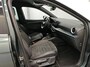 SEAT Arona 1.0 TSI Xperience 111PK Automaat / Stoelverwarming / Airco-ecc. / 1/2 leder / Lmv.18" / Navigatie / Apk 01-2028