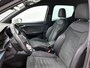 SEAT Arona 1.0 TSI Xperience 111PK Automaat / Stoelverwarming / Airco-ecc. / 1/2 leder / Lmv.18" / Navigatie / Apk 01-2028