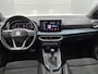 SEAT Arona 1.0 TSI Xperience 111PK Automaat / Stoelverwarming / Airco-ecc. / 1/2 leder / Lmv.18" / Navigatie / Apk 01-2028