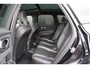 Volvo XC60 T8 Plug-in hybrid AWD Plus Dark Long range | Trekhaak | Zitverhogers | Adaptieve cruise control | Panoramisch schuif/kanteldak | Keyless | Sportstoelen | Stoel en stuurwiel verwarming | 21 inch |