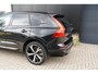 Volvo XC60 T8 Plug-in hybrid AWD Plus Dark Long range | Trekhaak | Zitverhogers | Adaptieve cruise control | Panoramisch schuif/kanteldak | Keyless | Sportstoelen | Stoel en stuurwiel verwarming | 21 inch |