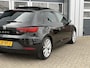 SEAT Leon 1.5 TSI FR Business Intense | Pano | Beats | Parkeer sensoren | Stoel verwarming |