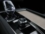 Volvo XC90 T8 PLUG-IN HYBRID ULTRA DARK LUCHTVERING TREKHAAK SCHUIFDAK HARM