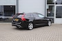 Volvo V60 2.0 T4 190PK BUS. SPORT AUT/DEALERONDERH./STANDK./SCHUIFDAK/LEER