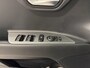 Kia Stonic GT-Line 1.0 T-GDi MHEV | HOGE INSTAP | TREKHAAK | NAVI | CAMERA | APPLE CARPLAY / ANDROID AUTO | STOELVERW. | ISOIFX |