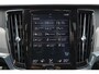 Volvo V90 T4 R-Design Business Sport - IntelliSafe Assist & Surround - Harman Kardon audio - DAB - Keyless - Elektr. verstelbare voorstoelen met geheugen - Apple® CarPlay - Android Auto - Navigatiesysteem - Elektr. bedienbare achterklep - Stoelverwarming voor & achter - Stuurwielverwarming - Standkachel - Parkeersensoren voor & achter - Lederlook dashboard - Cross Traffic Alert - CD speler - 18 inch LMV