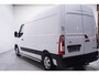 Renault Master 2.3 dCi 135 pk L2H2 BPM vrij, Navi, Camera Laadruimte Pakket, Trekhaak 2.500 kg, PDC V+A, 3-Zits
