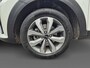 Kia Stonic 1.0 T-GDi MHEV DynamicPlusLine | Cruise Control | Climate Control | Navigatie | LM Velgen | Camera | Privacy Glass |