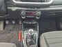 Kia Stonic 1.0 T-GDi MHEV DynamicPlusLine | Cruise Control | Climate Control | Navigatie | LM Velgen | Camera | Privacy Glass |