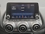 Nissan Juke 1.6 Hybrid N-Connecta / Navigatie via Apple Carplay of Android Auto / Achteruitrijcamera / Keyless Entry/Start / Cruise control / Climate control / Parkeersensoren voor en achter /