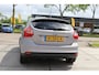 Ford Focus 1.6 TDCI Titanium DEALER ONDERHOUDEN VOL OPTIES RIJKLAAR PRIJS