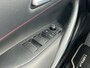 Toyota Corolla 1.8 Hybrid Executive Bi-tone kleur | Trekhaak