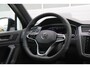Volkswagen Tiguan 1.4 TSI eHybrid 245pk R-Line Business+ | SoH 90% | Panoramadak | Trekhaak | Achteruitrijcamera | Stoelverwarming | Head-up Display | Black Style