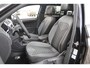 Volkswagen Tiguan 1.4 TSI eHybrid 245pk R-Line Business+ | SoH 90% | Panoramadak | Trekhaak | Achteruitrijcamera | Stoelverwarming | Head-up Display | Black Style