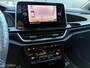 Volkswagen T-Roc 1.5 TSI R-Line|PANO|IQ|Massage|Keyless|BLIS