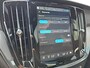 Volvo V60 2.0 T6 Plug-in hybrid AWD Plus Dark | Panoramadak | Sportstoelen | Pilot Assist | Stoelverwarming |