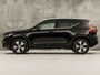 Volvo XC40 1.5 T5 Recharge Inscription 262Pk Automaat (APPLE CARPLAY, GROOT NAVI, LEDER, CAMERA, SPORTSTOELEN, GETINT GLAS, KEYLESS, ELEK ACHTERKLEP, NIEUWSTAAT)