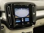 Volvo XC40 1.5 T5 Recharge Inscription 262Pk Automaat (APPLE CARPLAY, GROOT NAVI, LEDER, CAMERA, SPORTSTOELEN, GETINT GLAS, KEYLESS, ELEK ACHTERKLEP, NIEUWSTAAT)