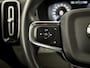 Volvo XC40 1.5 T5 Recharge Inscription 262Pk Automaat (APPLE CARPLAY, GROOT NAVI, LEDER, CAMERA, SPORTSTOELEN, GETINT GLAS, KEYLESS, ELEK ACHTERKLEP, NIEUWSTAAT)