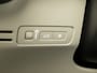 Volvo XC40 1.5 T5 Recharge Inscription 262Pk Automaat (APPLE CARPLAY, GROOT NAVI, LEDER, CAMERA, SPORTSTOELEN, GETINT GLAS, KEYLESS, ELEK ACHTERKLEP, NIEUWSTAAT)