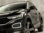 Volkswagen T-Roc 1.0 TSI Sport (VIRTUAL COCKPIT, APPLE CARPLAY, GROOT NAVI, CAMERA, ZWART HEMEL, SPORTSTOELEN, LED KOPLAMPEN, ADAPTIVE CRUISE, GETINT GLAS, NIEUWSTAAT)