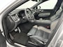 Volvo XC60 B5 264PK R-Design| Pano| Camera| Stoelverwarming| Trekhaak